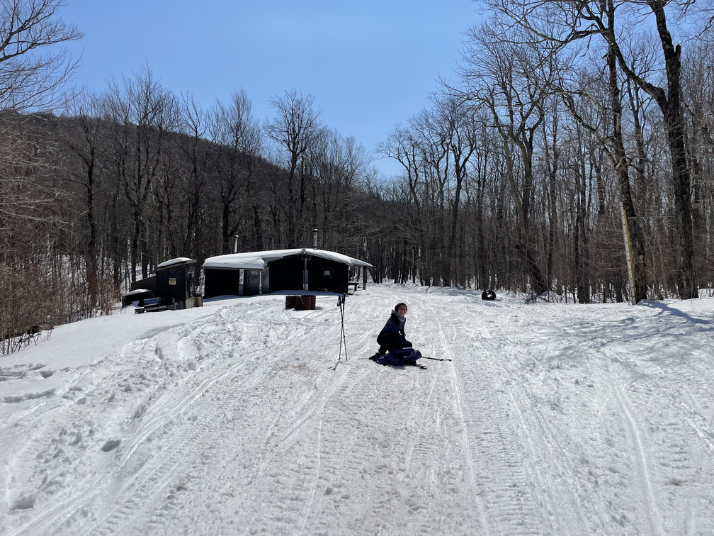 The hunters lodge at the Bearpen/Vly col